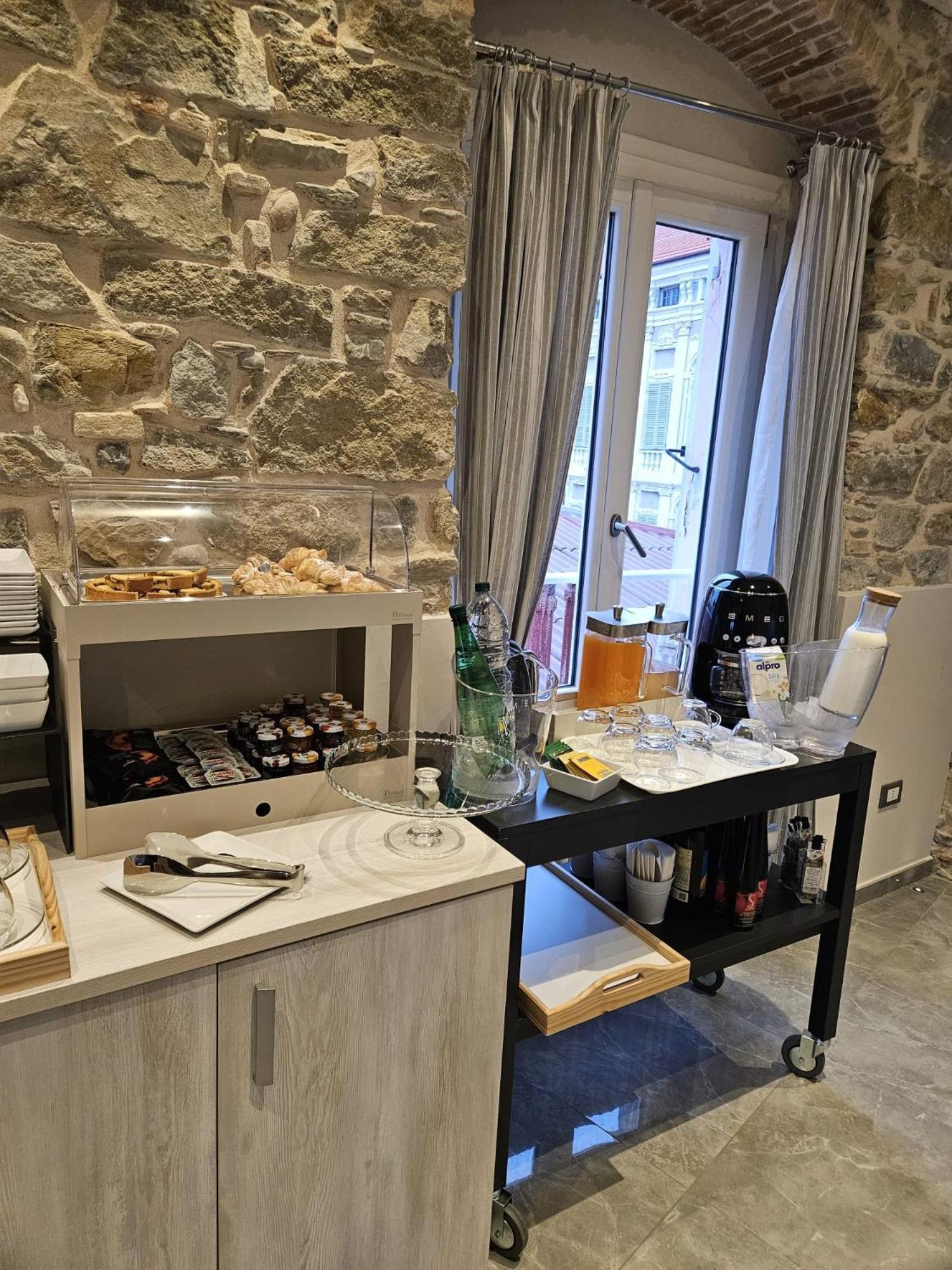 Prima Fila Premium Guest House San Remo Kültér fotó